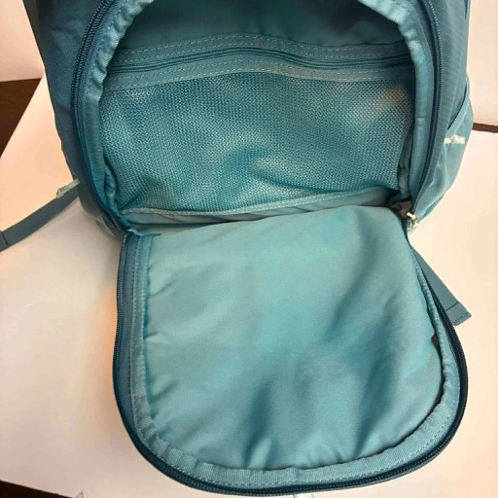 Nike Hayward Backpack Teal Bungee Cord Ripstop School Travel Bag HJ8200-006